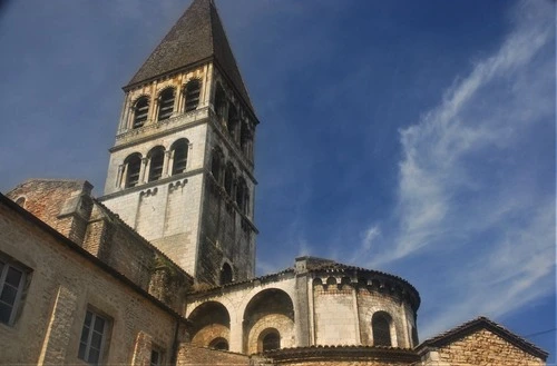 Abbaye Saint Philibert - Depuis East Side, France