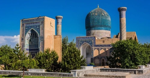 Gur Emir - Amir Temur Mausoleum - Aus Amir Temur Park, Uzbekistan