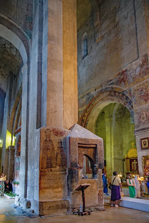 Svetitskhoveli Cathedral - Dari Inside, Georgia