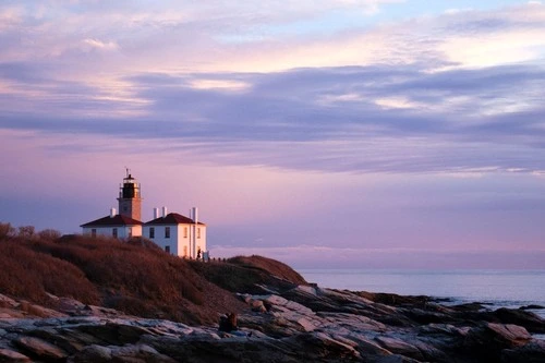 Beavertail Lighthouse Museum - Da Beach, United States