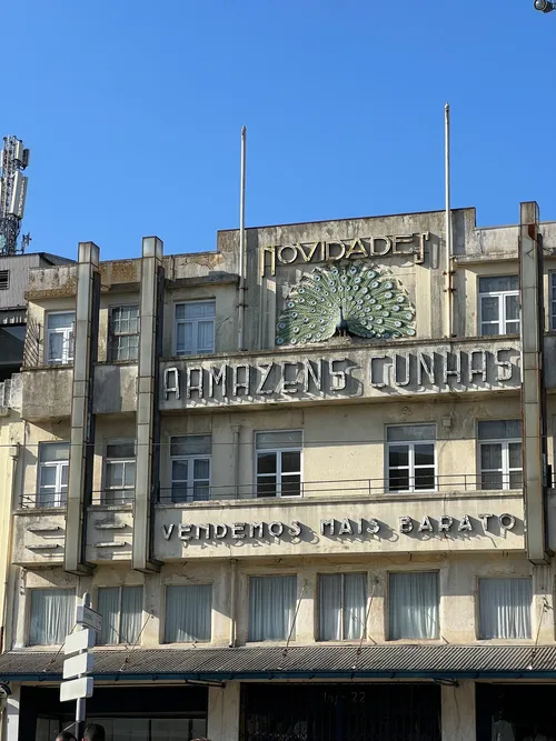 Armazéns Cunhas - Cunhas & Cia, Lda. - Portugal