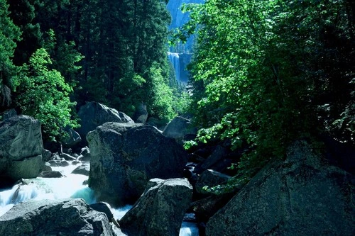 Vernal Falls - Desde John Muir Trail Bridge, United States
