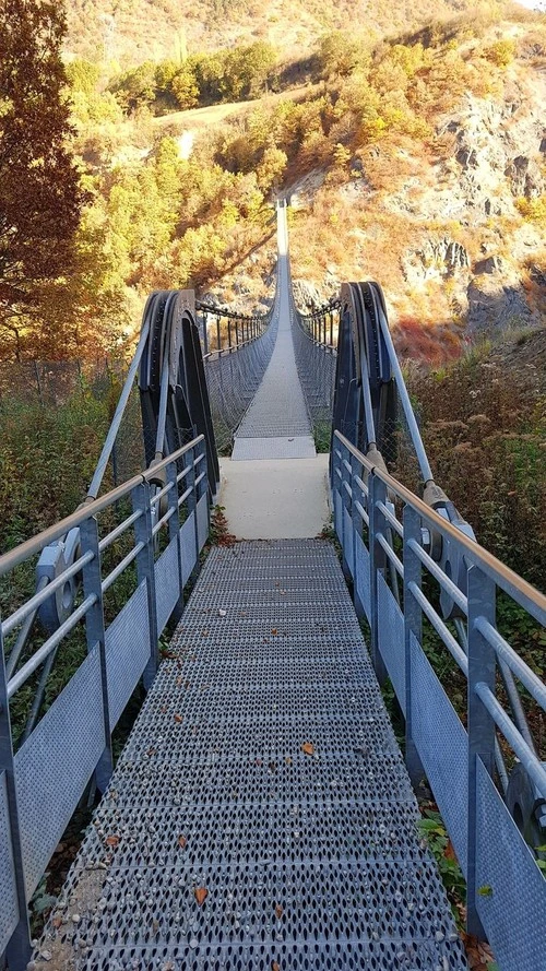 Passerelle Himalayenne du Drac - Depuis South Side, France