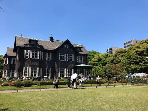 旧古河庭園 - Von 旧古河庭園 柴庭, Japan