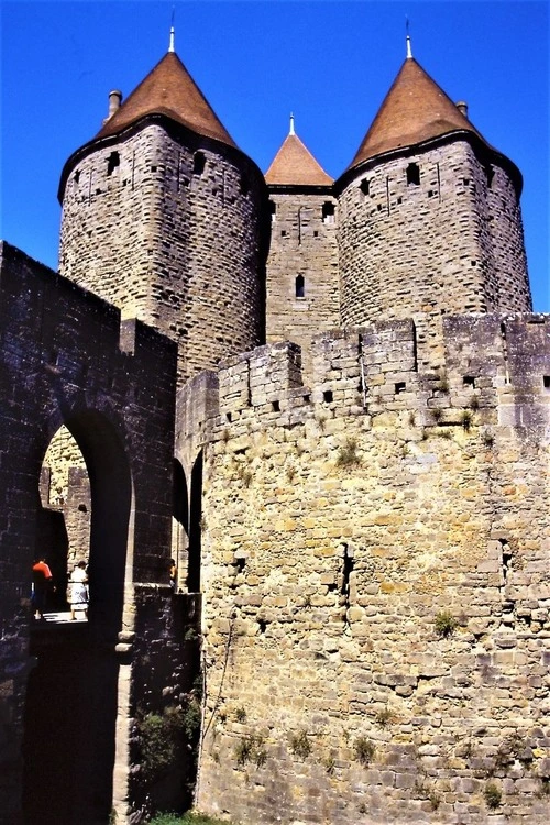 Porte Narbonnaise - Aus Buste de Dame Carcas, France