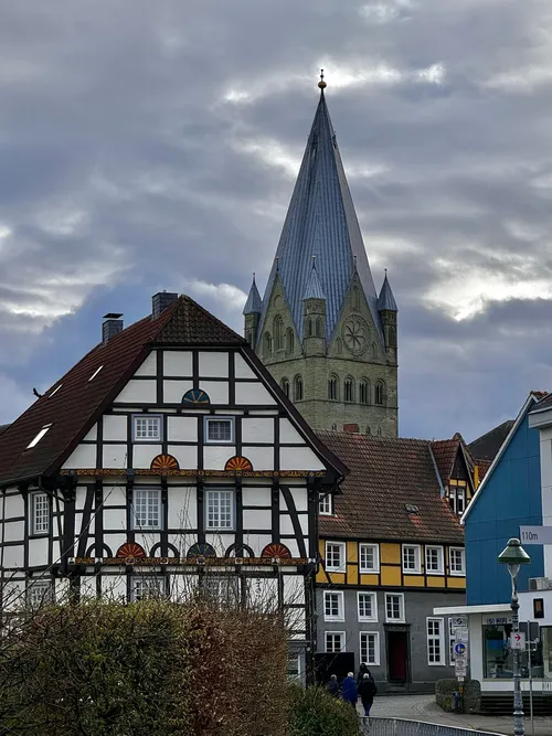 Cathedral of St Patroclus - Desde Quellgebiet "Kolk", Germany