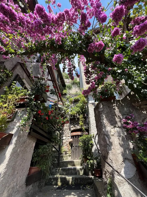 Limone - От Via Nova, Italy