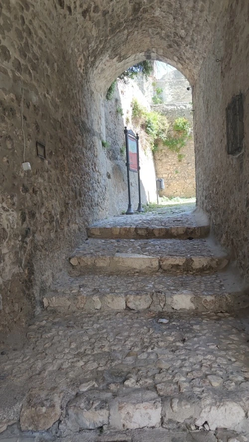 Porta del Recinto Baronale - Italy