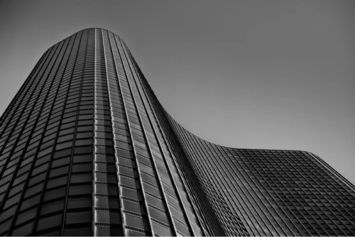 Chicago’s Lake Point Tower - Ад Below, United States