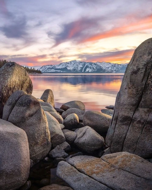 Mt Tallac Lake Tahoe - Aus Rocks on north end of Zephyr Cove, United States