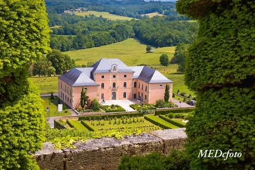 Stadhuis de Hautefort - Aus Château de Hautefort, France