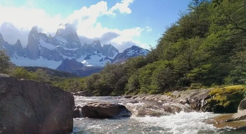 Fitz Roy - Von Rio La Cascada, Argentina