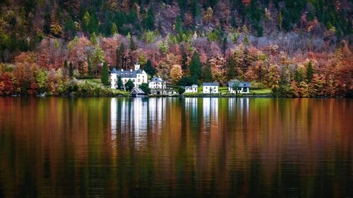 Schloss Grub - From ATO Hallstatt Lahn, Austria