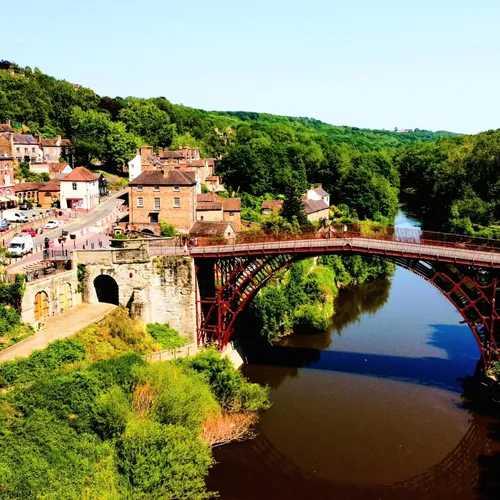 The Iron Bridge - Frá Drone, United Kingdom