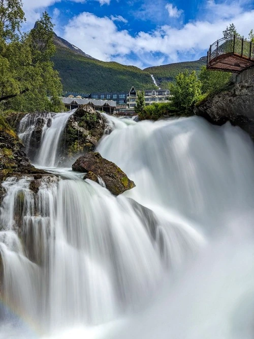 Geiranger waterfall - Dari On the walking path, Norway