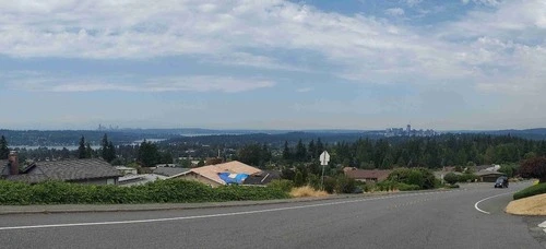 Seattle, Bellevue, Mercer Island - Từ The corner of 136 pl se and Somerset Blvd se, United States