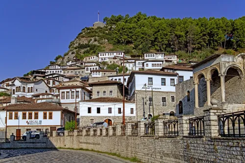 Sarajet e Vrionasve - Albania