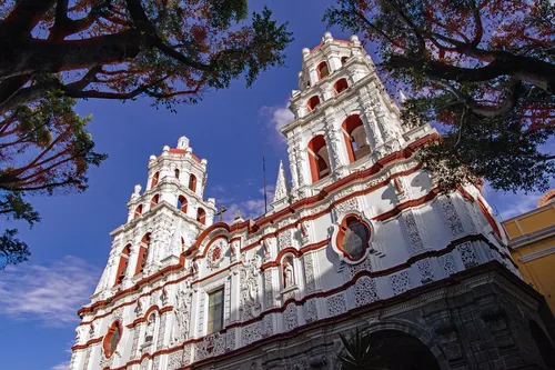 Templo del Espíritu Santo de la Compañía de Jesús - Aus Plaza de la Democracia, Mexico