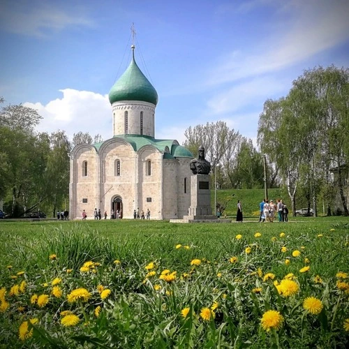 Spaso-Preobrazhenskiy Sobor - Aus Park, Russia