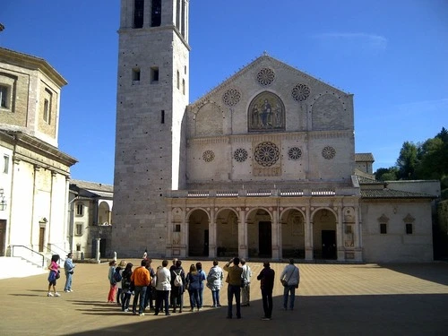 Duomo di Spoleto - Depuis Entrance, Italy