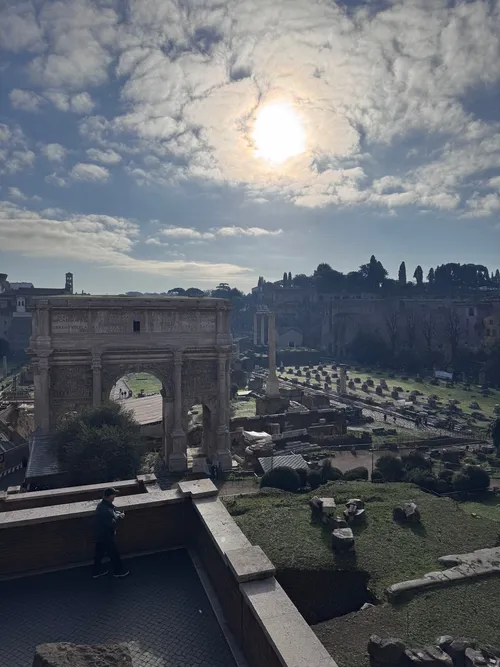 Arco di Settimio Severo - Von Via di S. Pietro in Carcere, Italy
