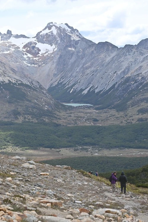 Montañas de Laguna Esmeralda - Desde Laguna Turquesa, Argentina