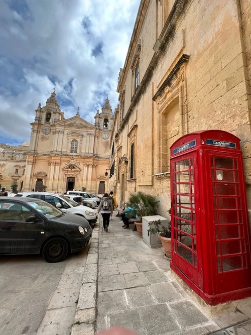St Paul's Cathedral - Tól től Pjazza San Pawl, Malta