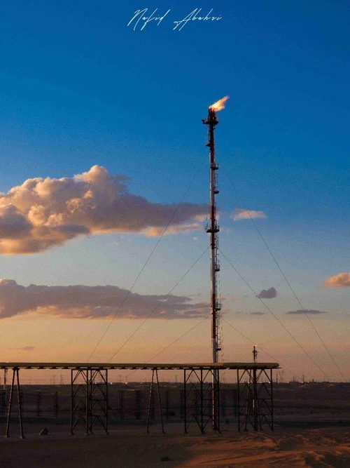 Torche Gas GPL Zcina - Tól től Hassi Messaoud - Ouargla, Algeria