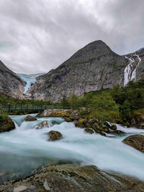 Briksdalsbreen - Від Behind the Bridge, Norway
