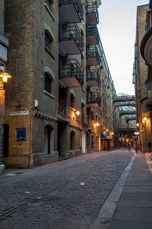 Streets of London - Từ Shad Thames, United Kingdom