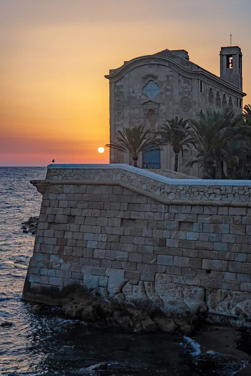Iglesia de San Pedro y San Pablo - Depuis Muralla de Tabarca, Spain