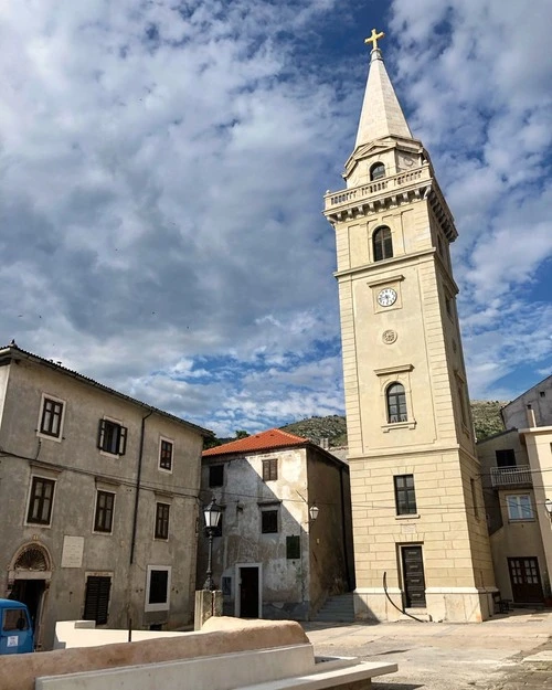 Cathedral of the Assumption of Mary - Desde Entrance, Croatia