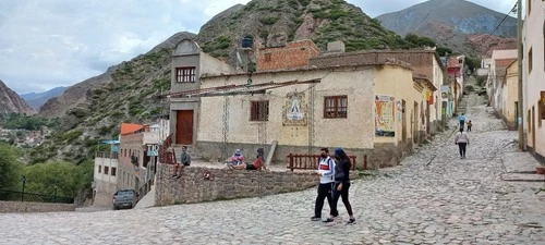 Información Turística Iruya - Від Iglesia de Iruya, Argentina