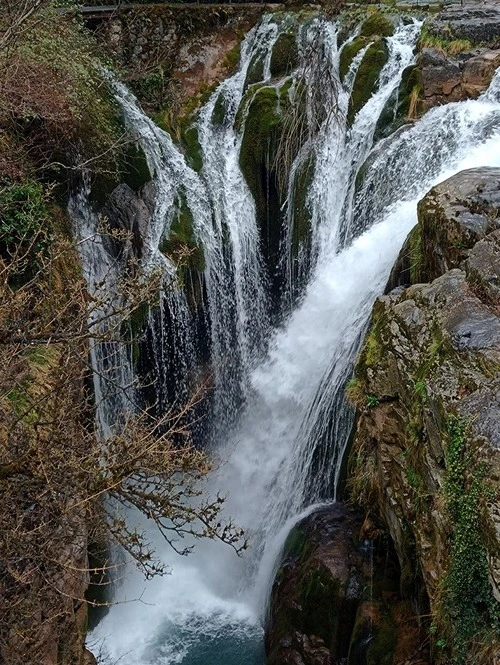 Cascada de Aso - Spain