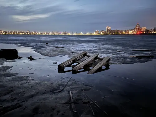 Levoberezhnyy Skver - Russia