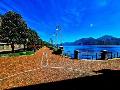 Lungolago di Intra - Depuis Ristorante, Italy