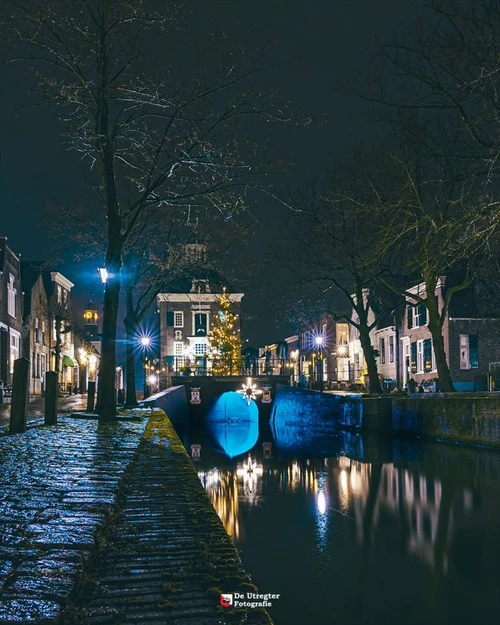Stadhuis van Nieuwpoort - Aus Canal, Netherlands