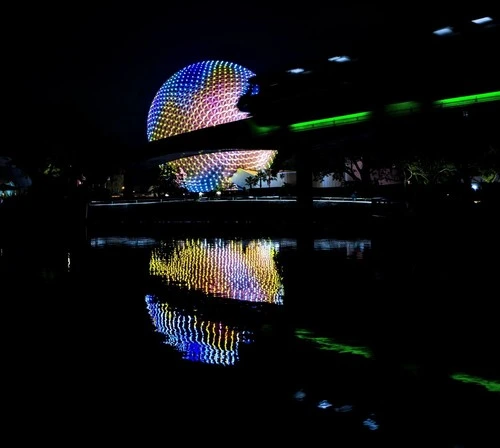 Spaceship Earth - Z The Land Gardens, United States