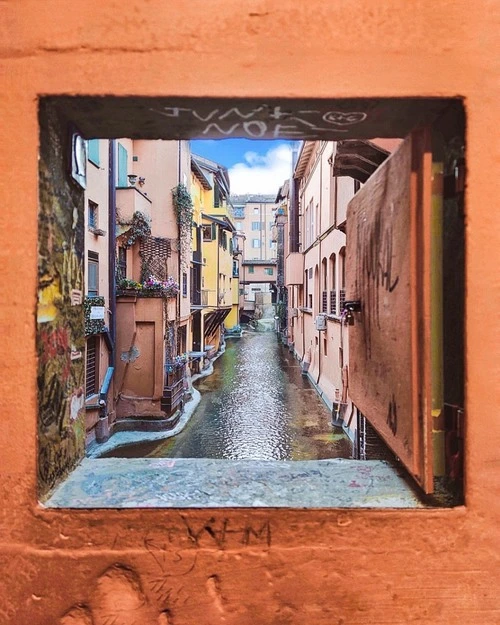 La Piccola Venezia - Desde Via Piella, Italy