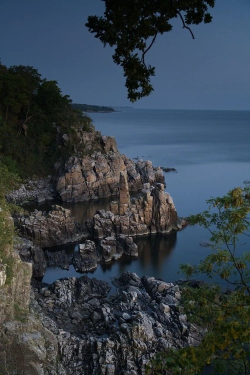 Måneskinsklipperne - De Våde Ovn, Denmark
