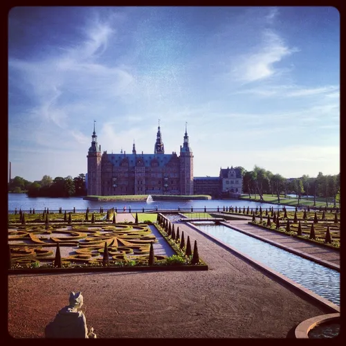 Frederiksborg Castle - De Frederiksborg Castle Gardens, Denmark