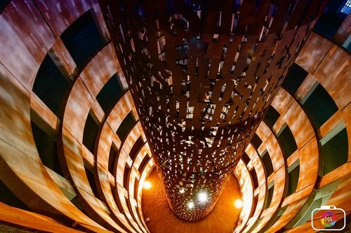 Parking Hotel de Ville - Desde Inside, France