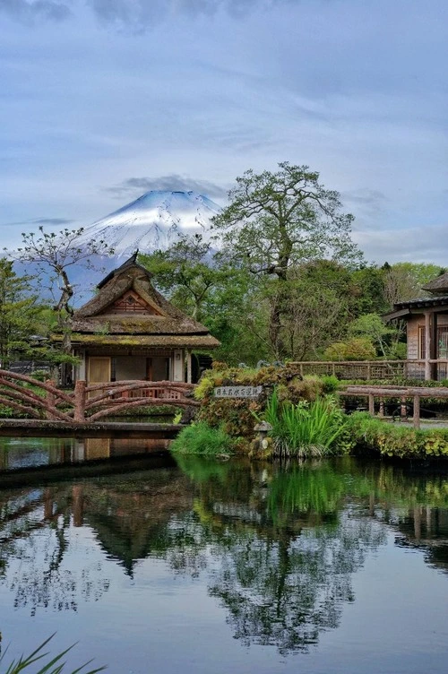 Mt. Fuji - Z Oshino Hakkai, Japan
