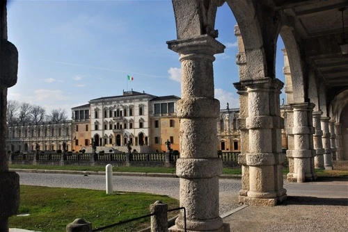 Villa Contarini - Aus Logge Palladiane, Italy