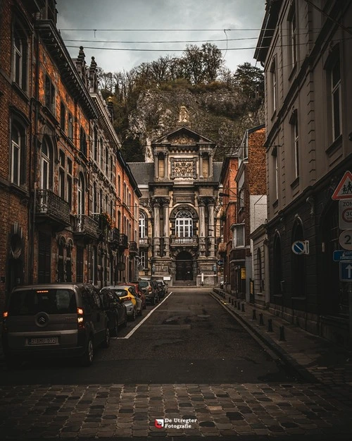Palais de Justice - Aus Rue du Palais de Justice, Belgium