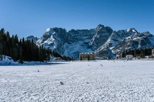 Lago di Misurina - De Frozen lake, Italy