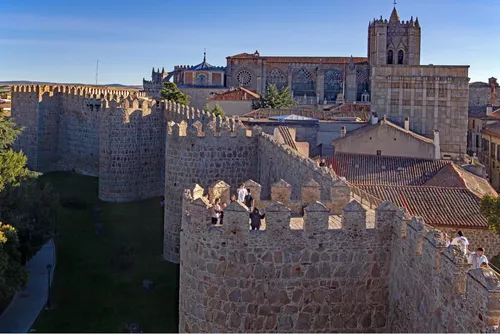 Catedral de Ávila - Aus Muralla de Ávila, Spain