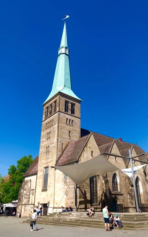 St. Nicolai Church - Depuis Outside, Germany