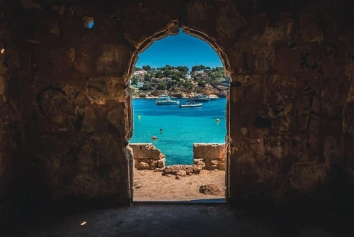 Portals Vells - Desde Inside Old Home, Spain