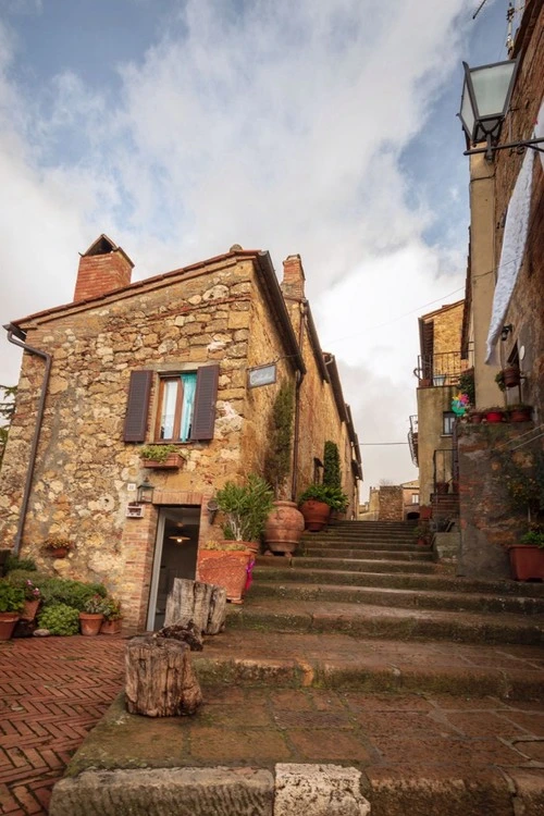 Pienza - От Via Gozzante, Italy